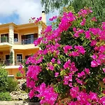 Omega Kefalonia Vila
