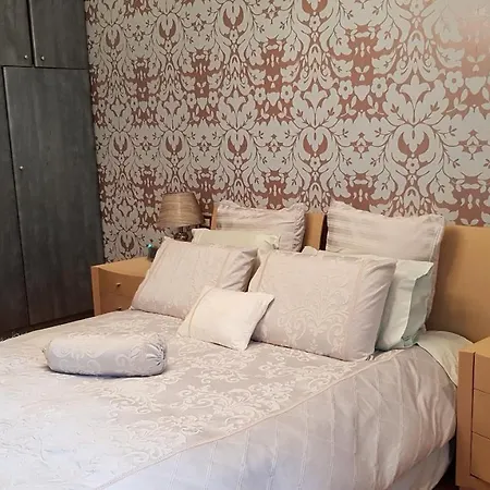 Omega Kefalonia Karavádhos