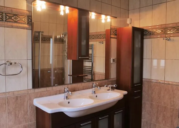 Omega Kefalonia Villa Karavádhos