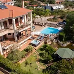 Omega Kefalonia Villa Karavádhos